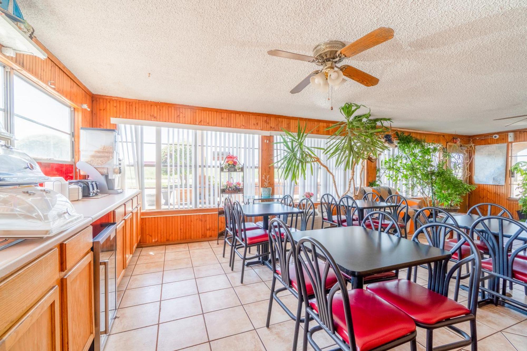 Lone Star Inn By Oyo Vernon Texas Hwy 287 Екстериор снимка